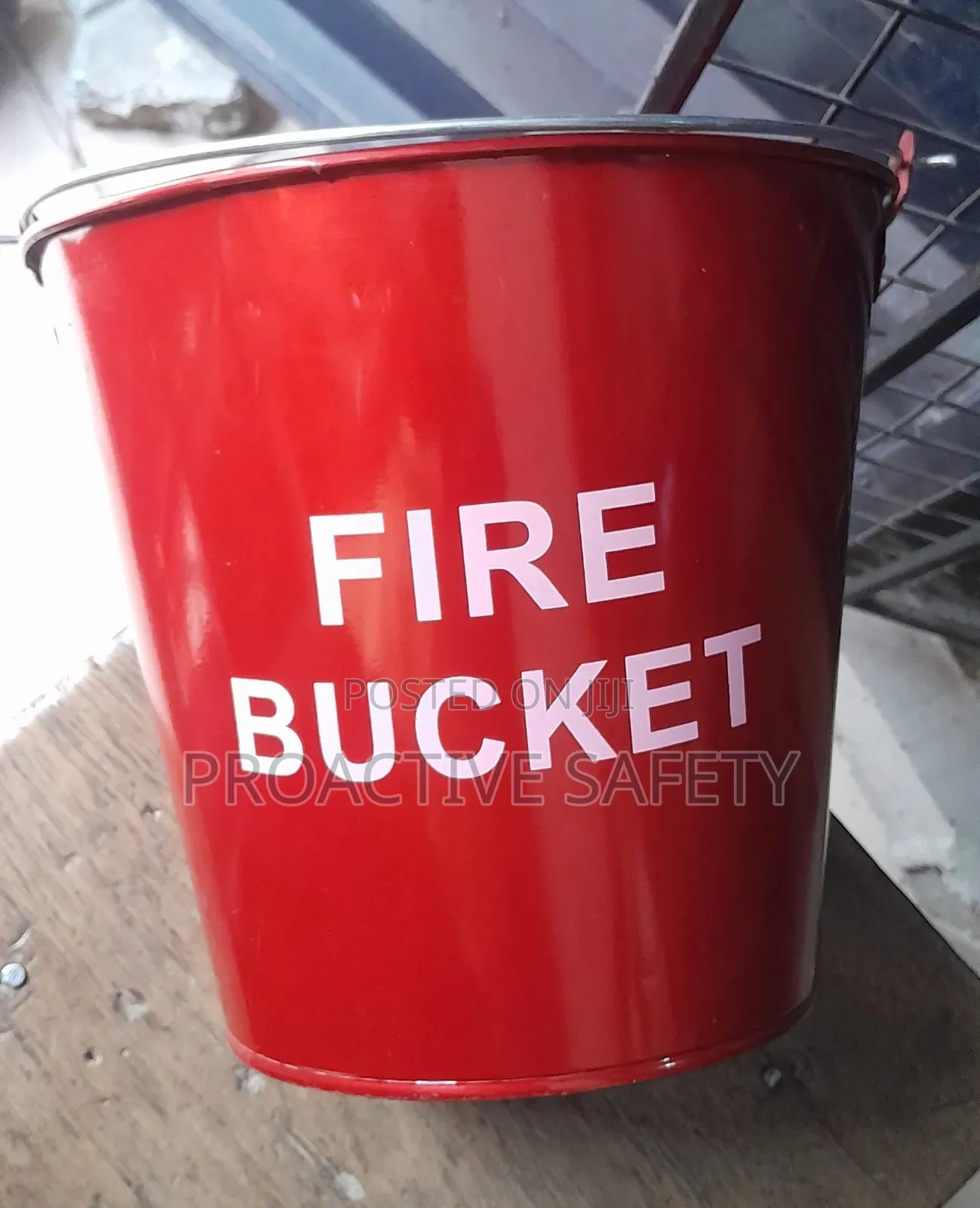 Firr Bucket