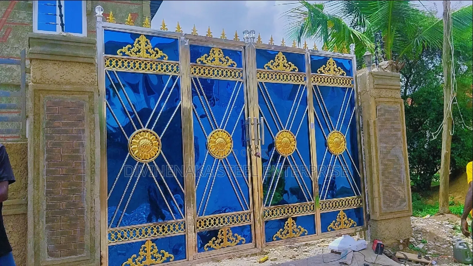 2mm Blue Stainless Gate