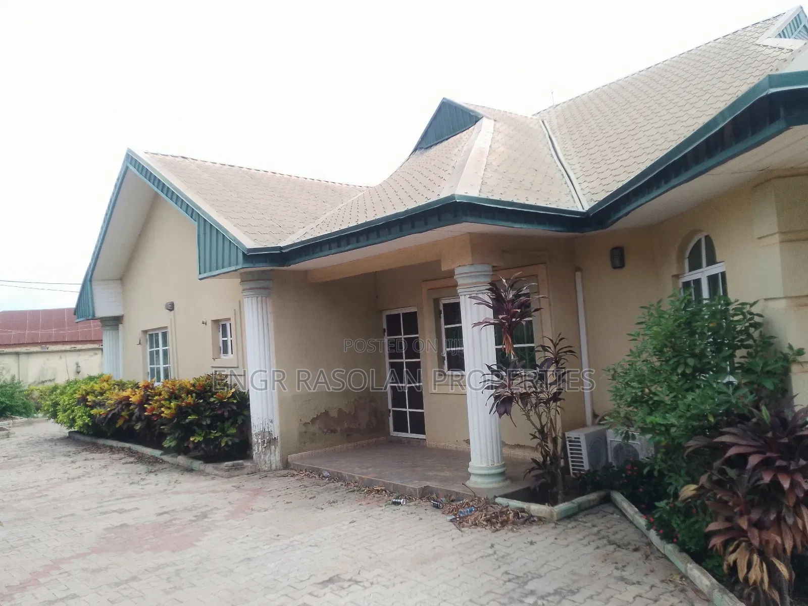 Furnished 5bdrm Bungalow in Awolowo Ilorin South for sale