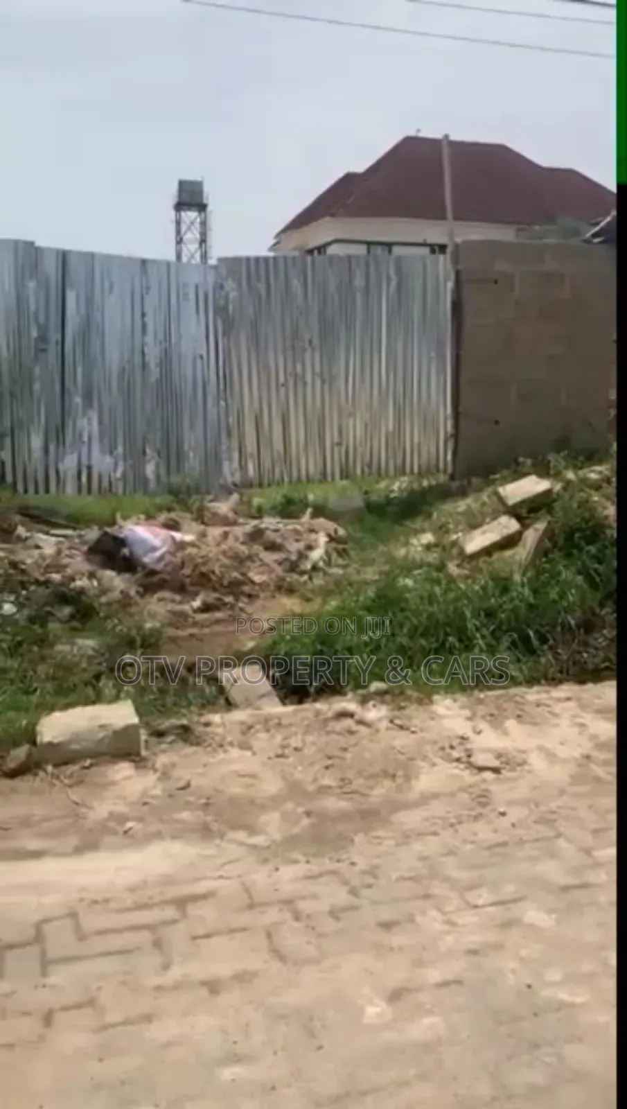 1336sqm of Empty Land at Bakare Agungi for Sale