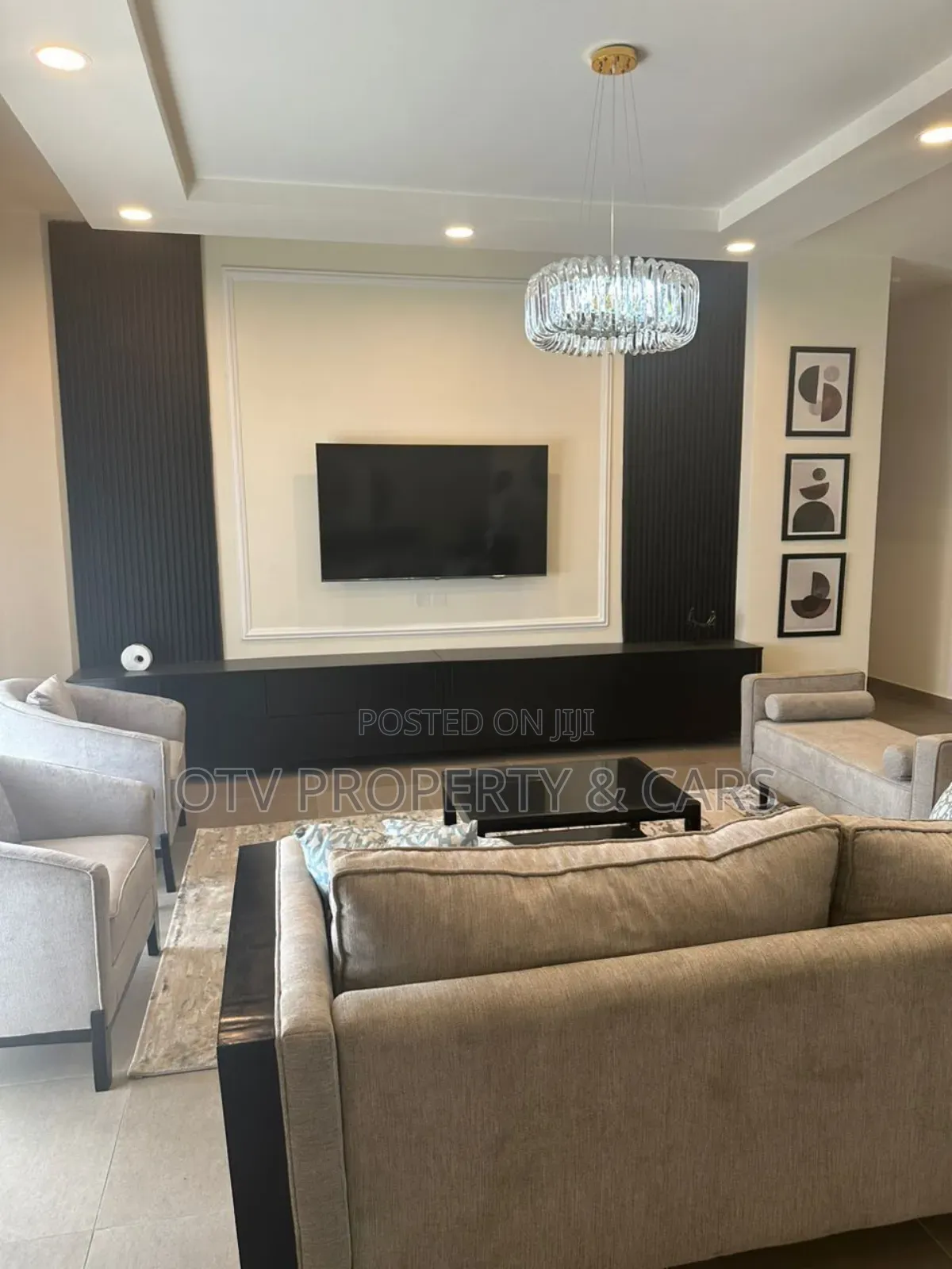 Furnished 3bdrm Apartment in Adeola Odeku for sale