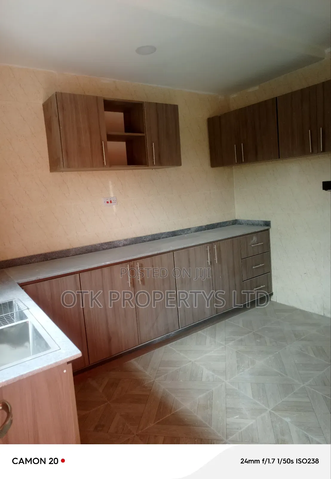 2bdrm Block of Flats in Military Pension, Kubwa for rent