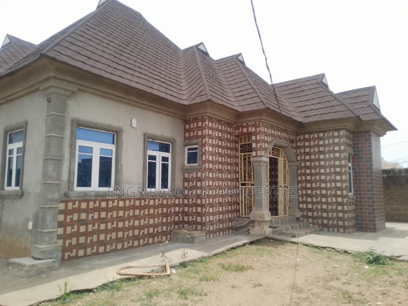 Furnished 3bdrm Bungalow in Ebunlomo Hotel Area, Asa for sale
