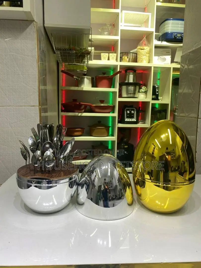 24pcs Egg Shape Polished Cutlery Set