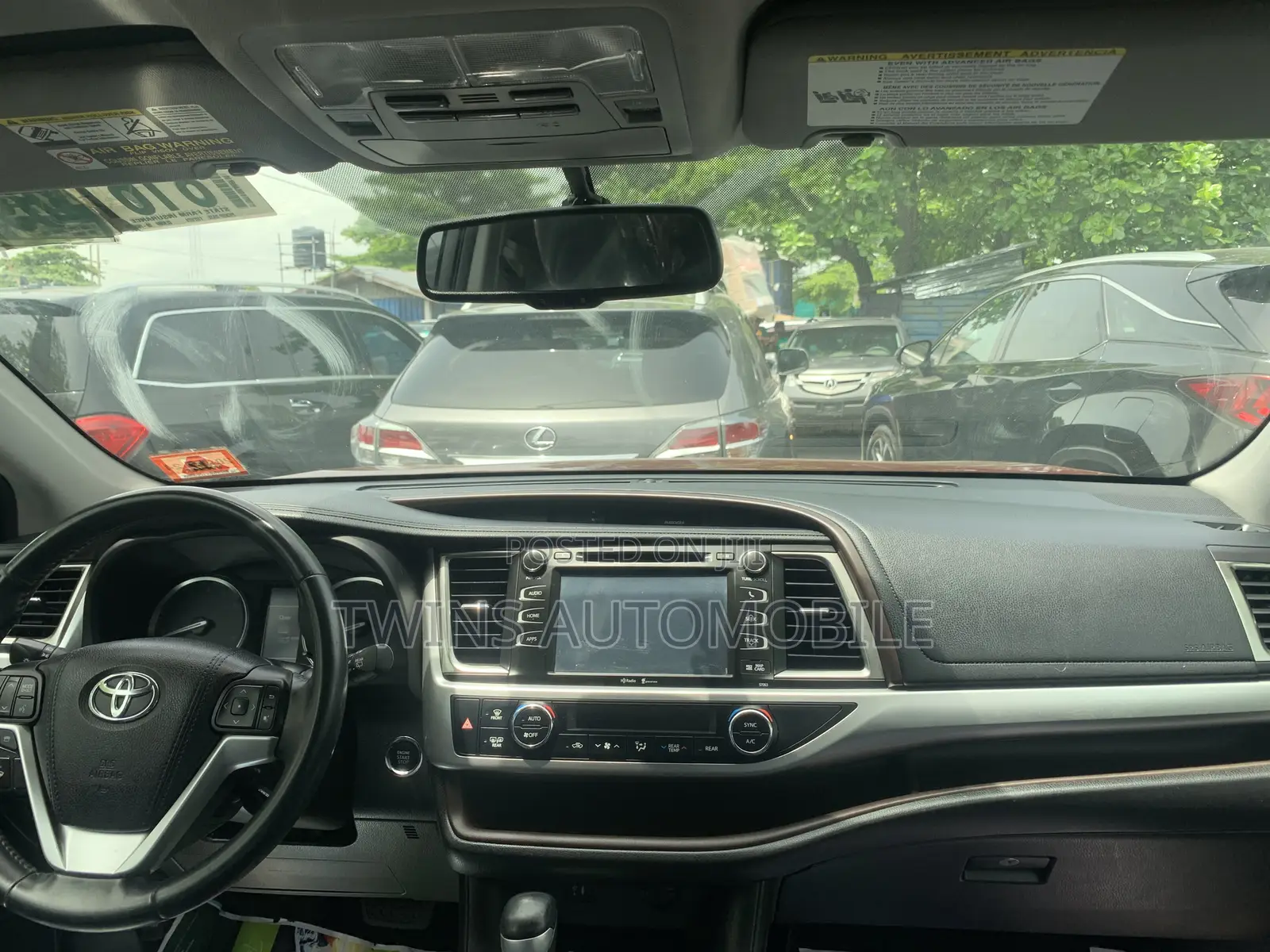 Toyota Highlander XLE 4dr SUV AWD (3.5L 6cyl 6A) 2015 Burgundy