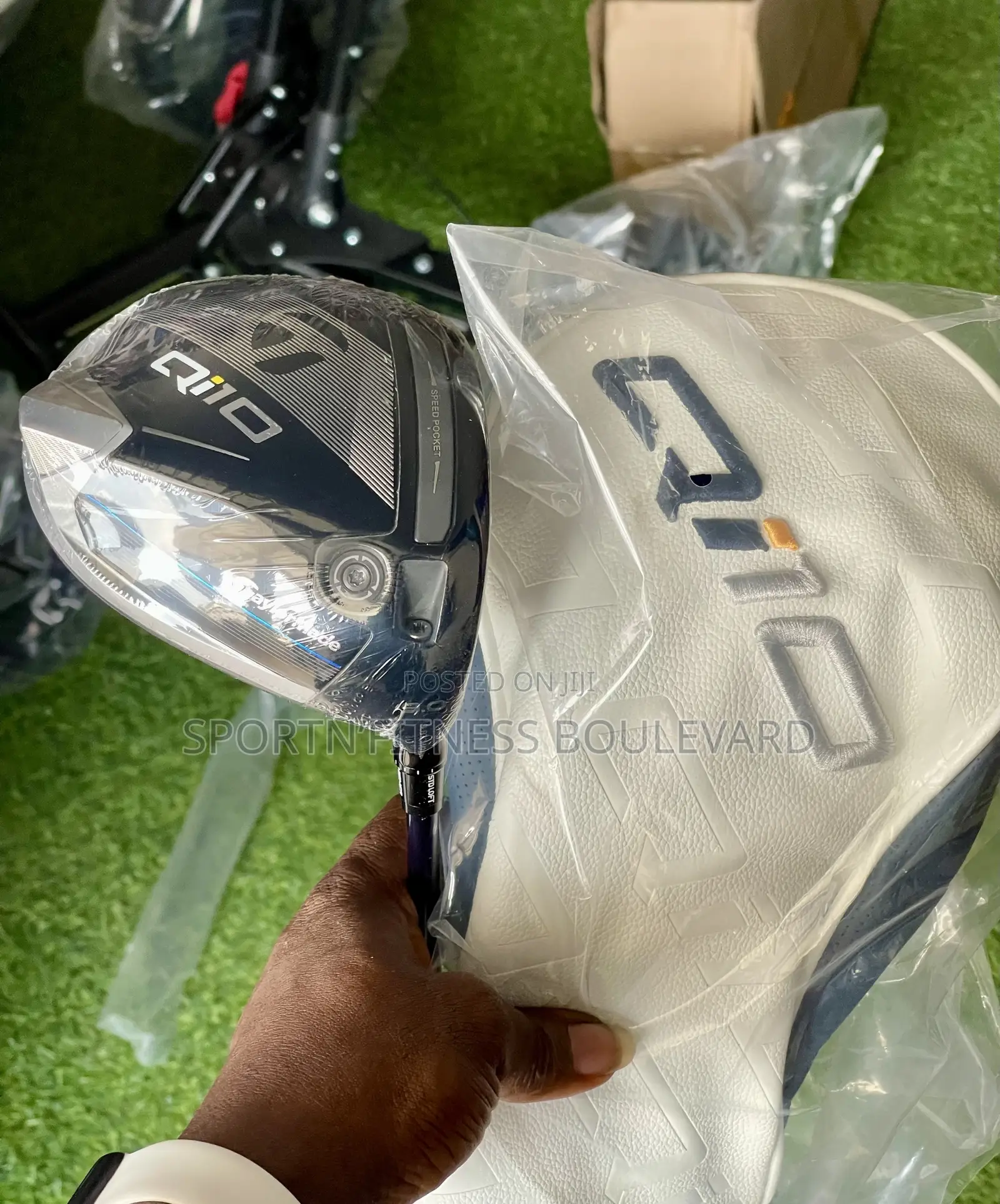 Taylormade Q10 Driver R Shaft