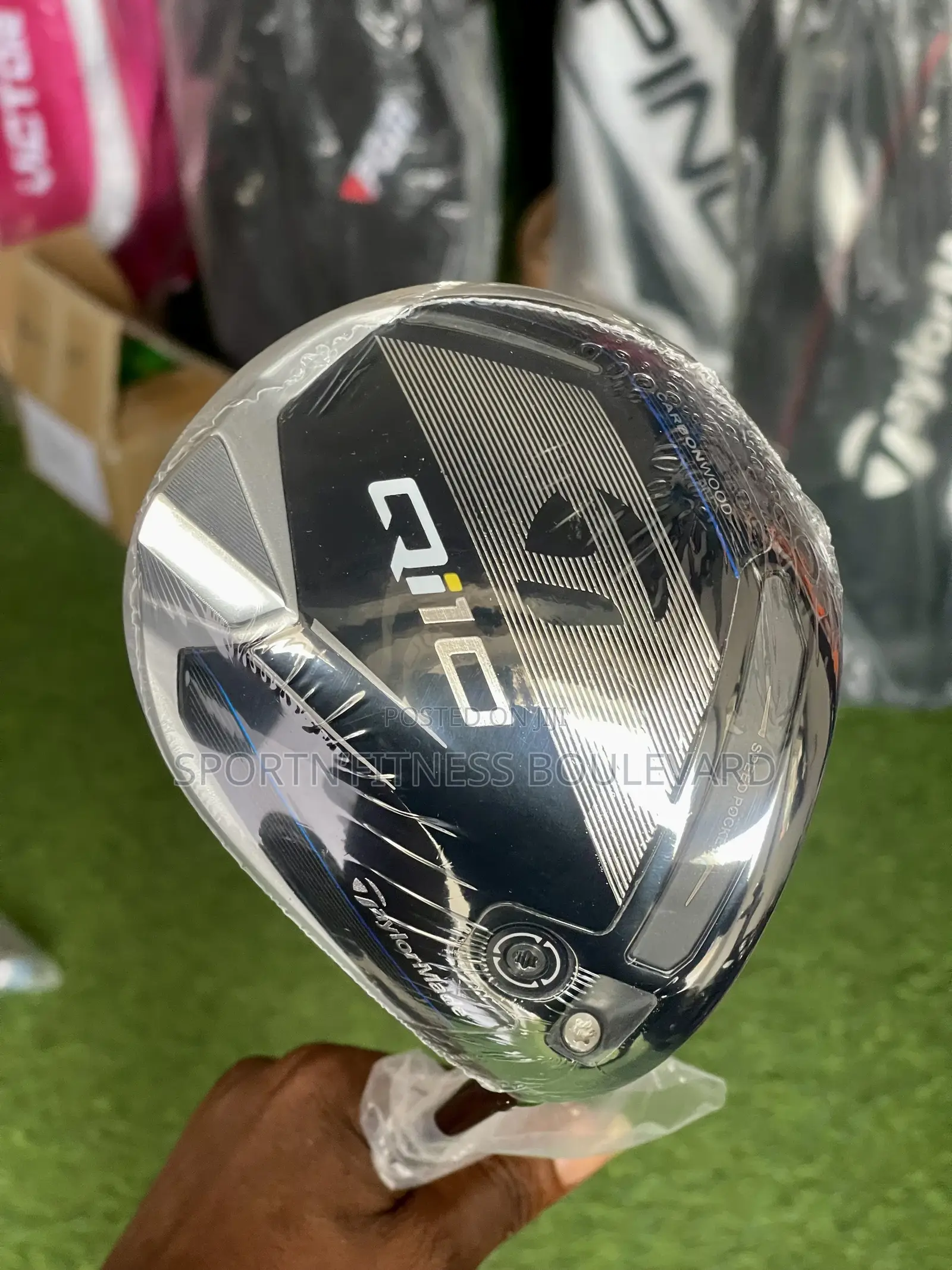 Taylormade Q10 Driver R Shaft