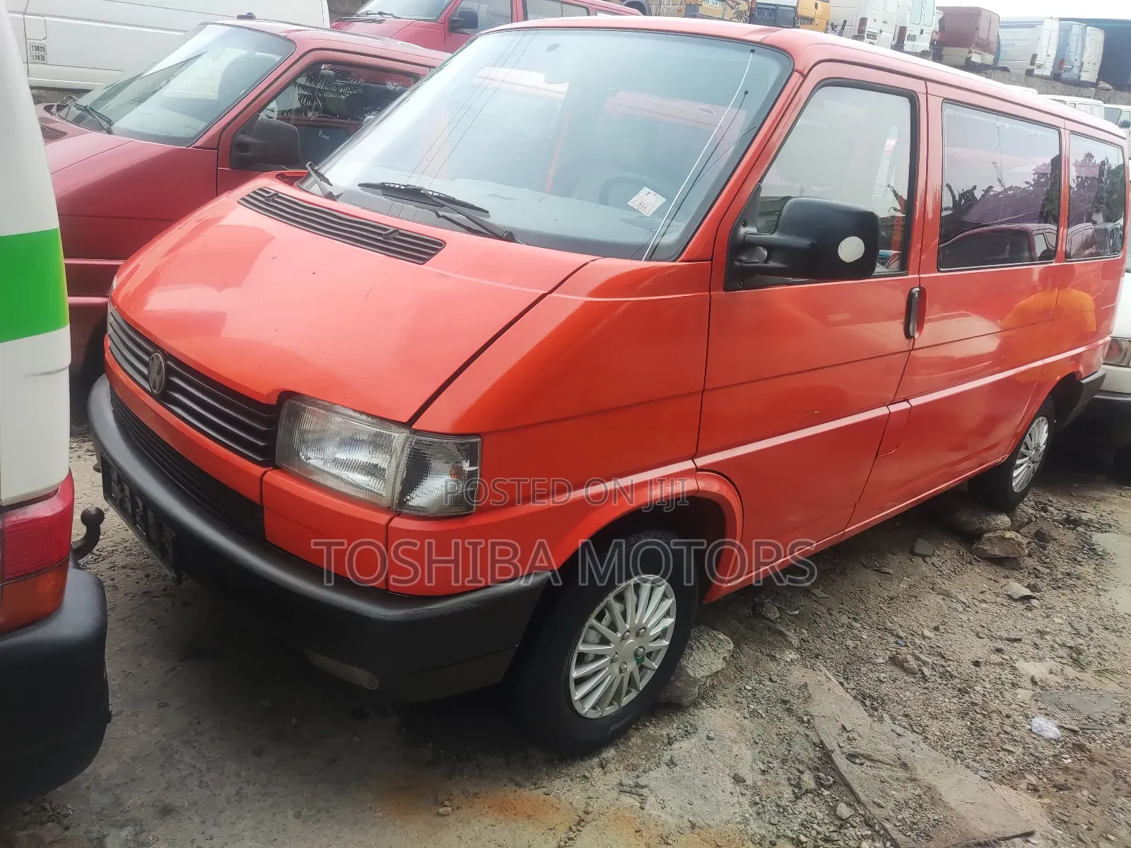 Volkswagen Transporter 2005 Orange