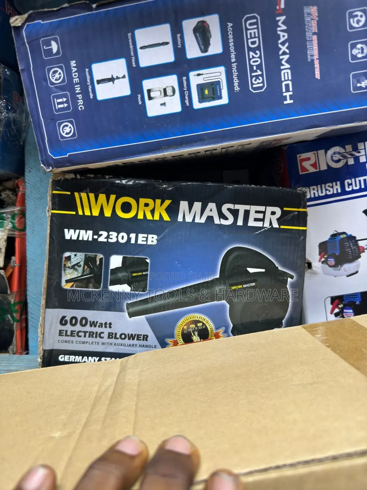 Work Master Blower Work Master 600 Watt Electric Blower