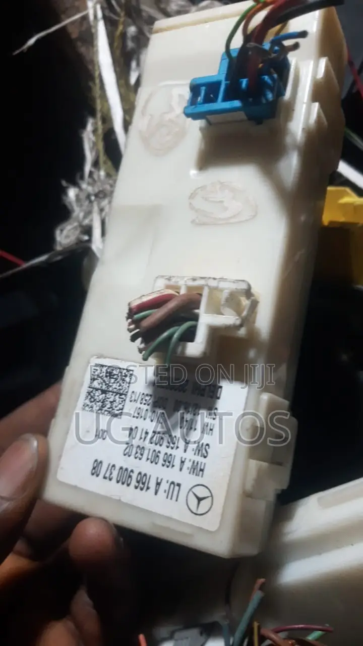 Booth Control Unit (Booth Module) Mercedes Benz Ml350 2013