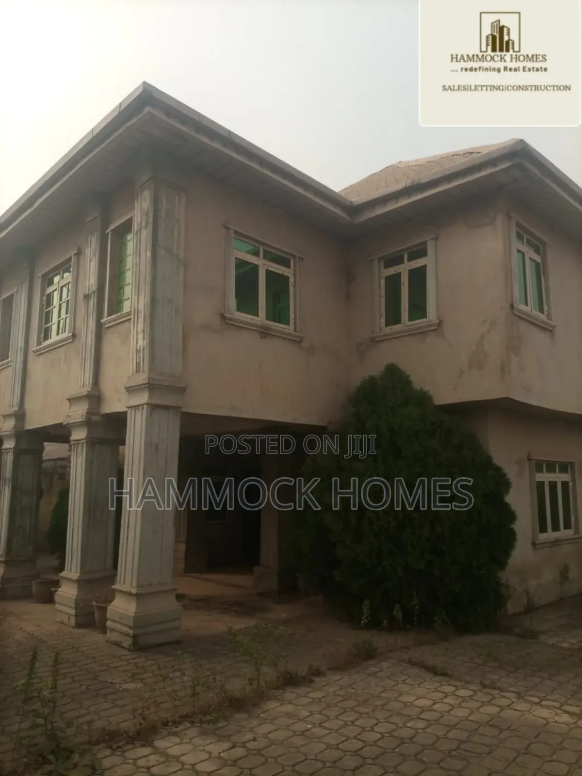7bdrm Duplex in Tella Estate, Akobo for sale