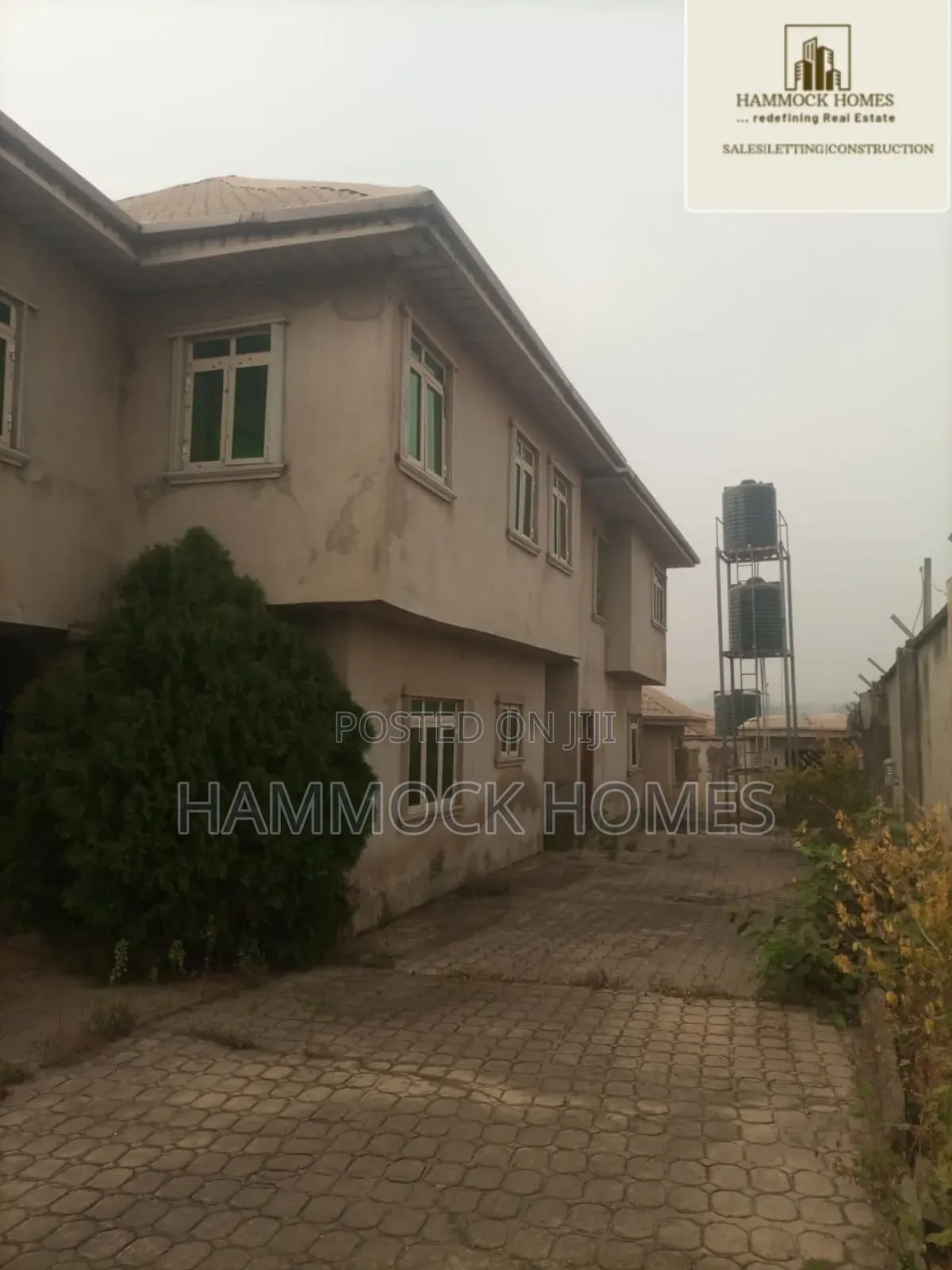 7bdrm Duplex in Tella Estate, Akobo for sale