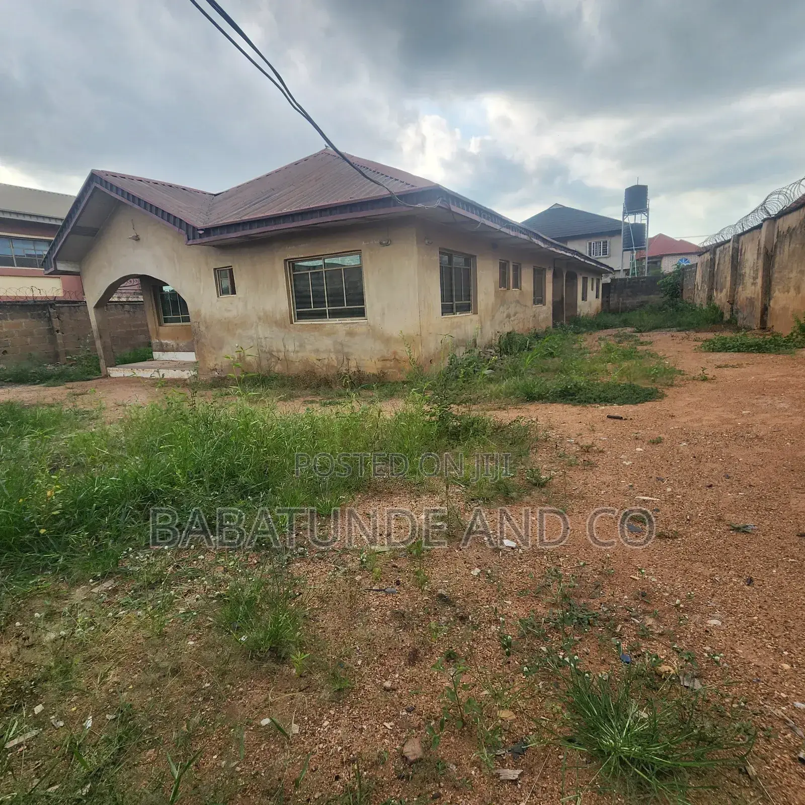 3bdrm Bungalow in Aho Estate, Ajibode for sale