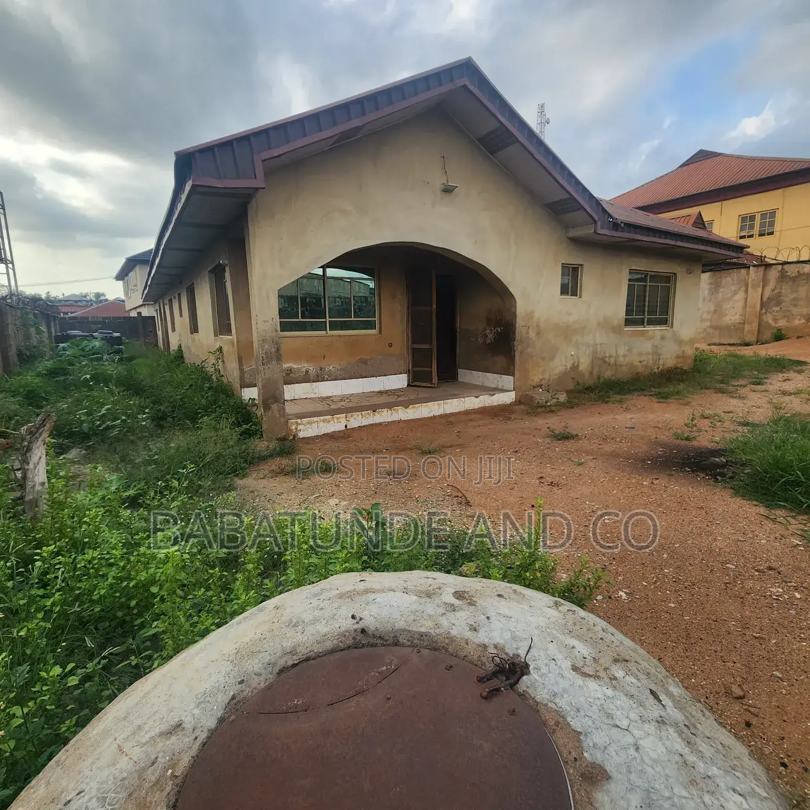 3bdrm Bungalow in Aho Estate, Ajibode for sale