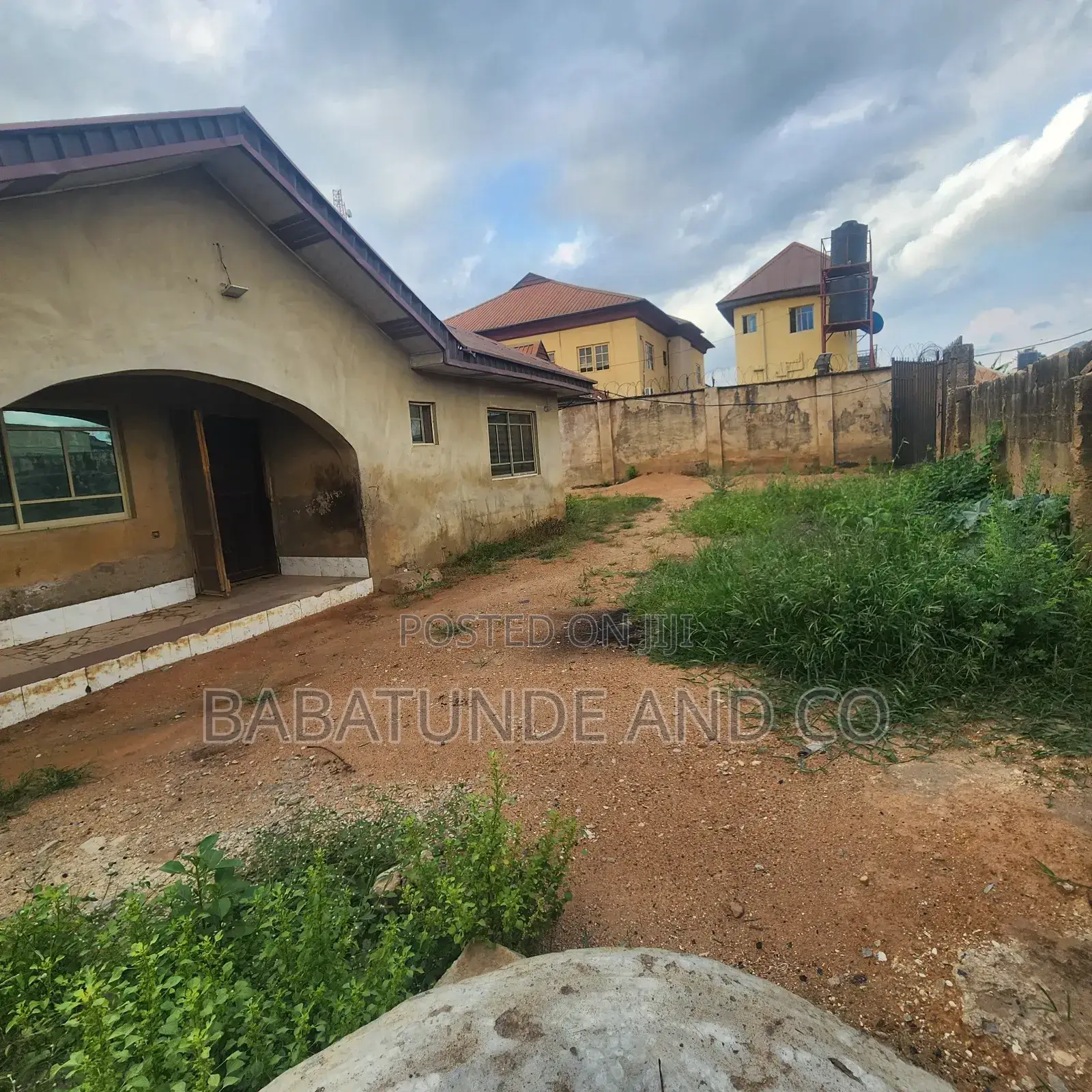 3bdrm Bungalow in Aho Estate, Ajibode for sale