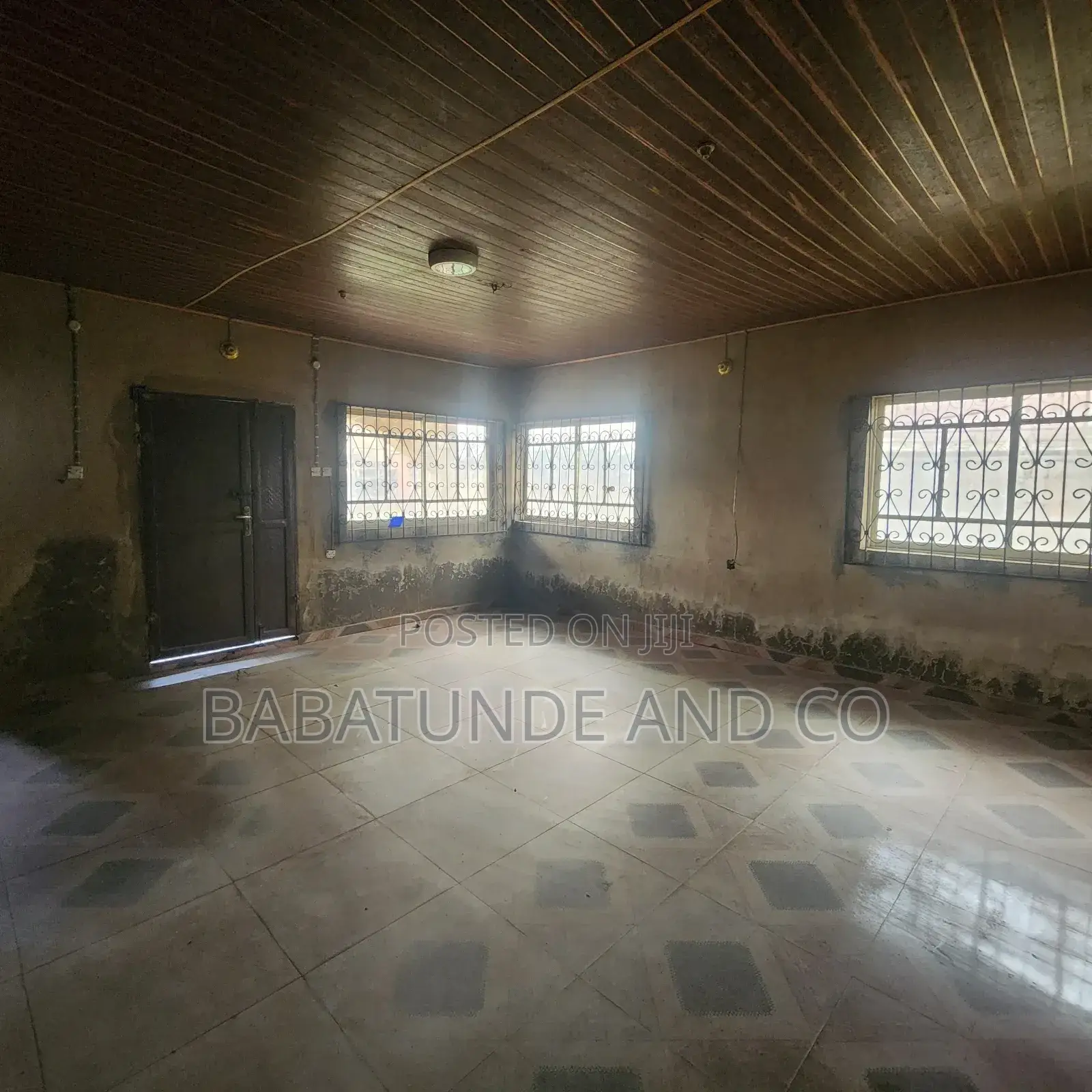 3bdrm Bungalow in Aho Estate, Ajibode for sale