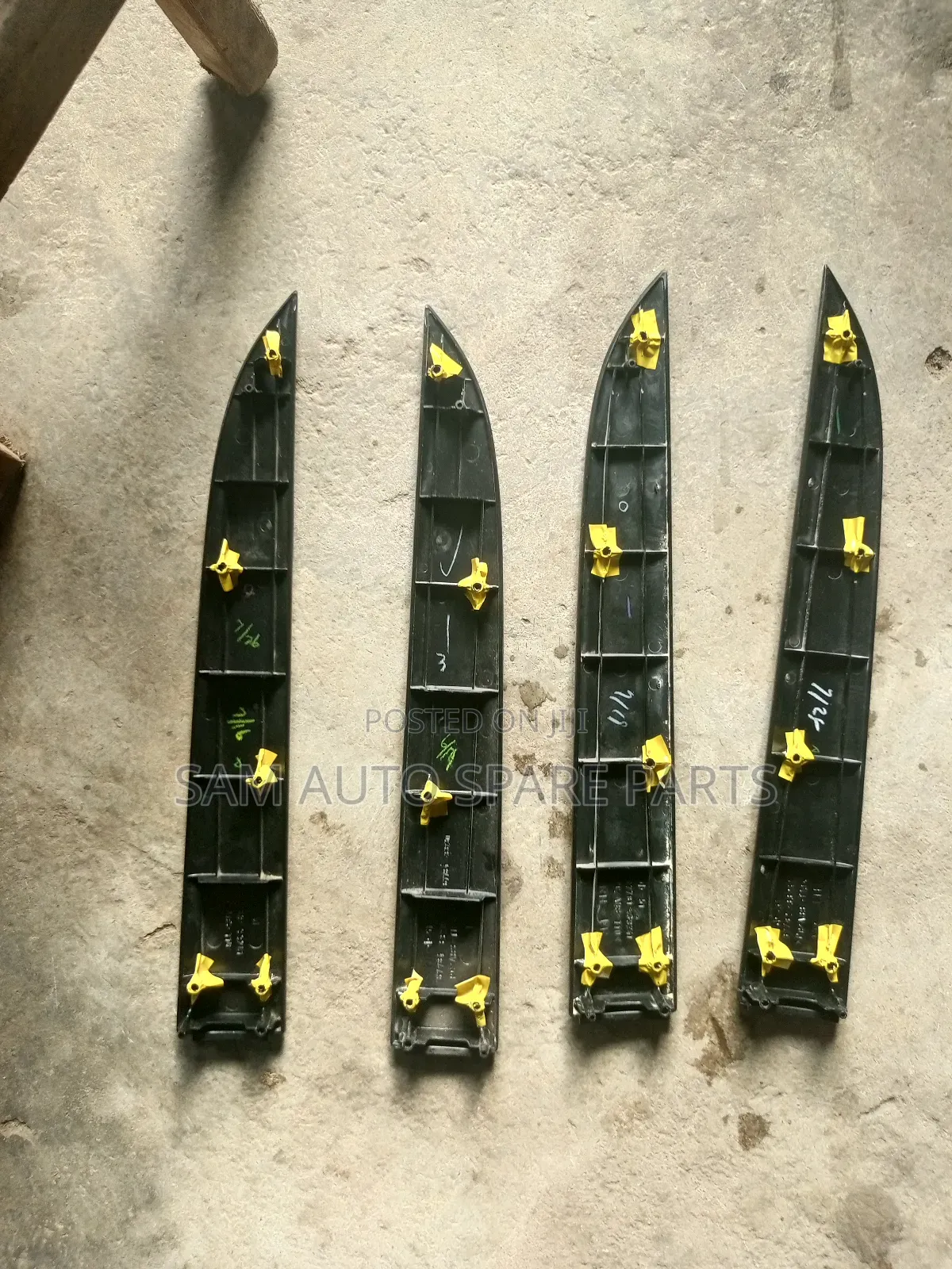 Lexus Es 330 04 Model Door Formica Complete Set