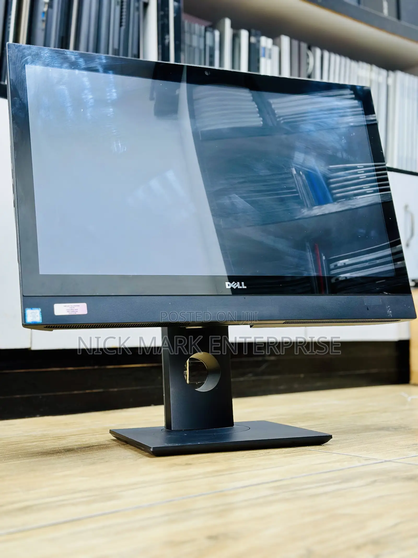 Desktop Computer Dell OptiPlex 7450 8GB Intel Core i5 HDD 500GB