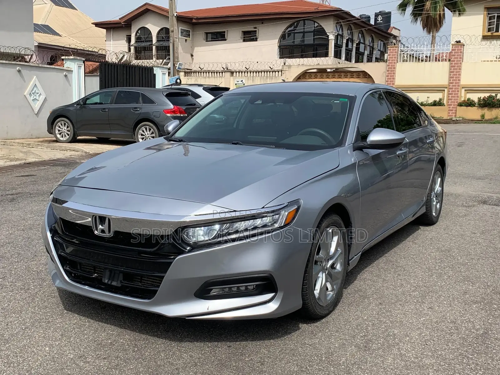 Honda Accord EX 2018 Silver