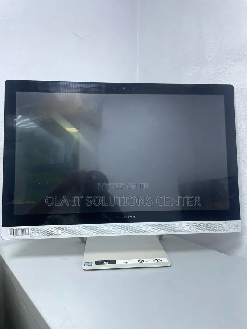 Desktop Computer HP Pavilion 24 8GB Intel Core I7 HDD 1T