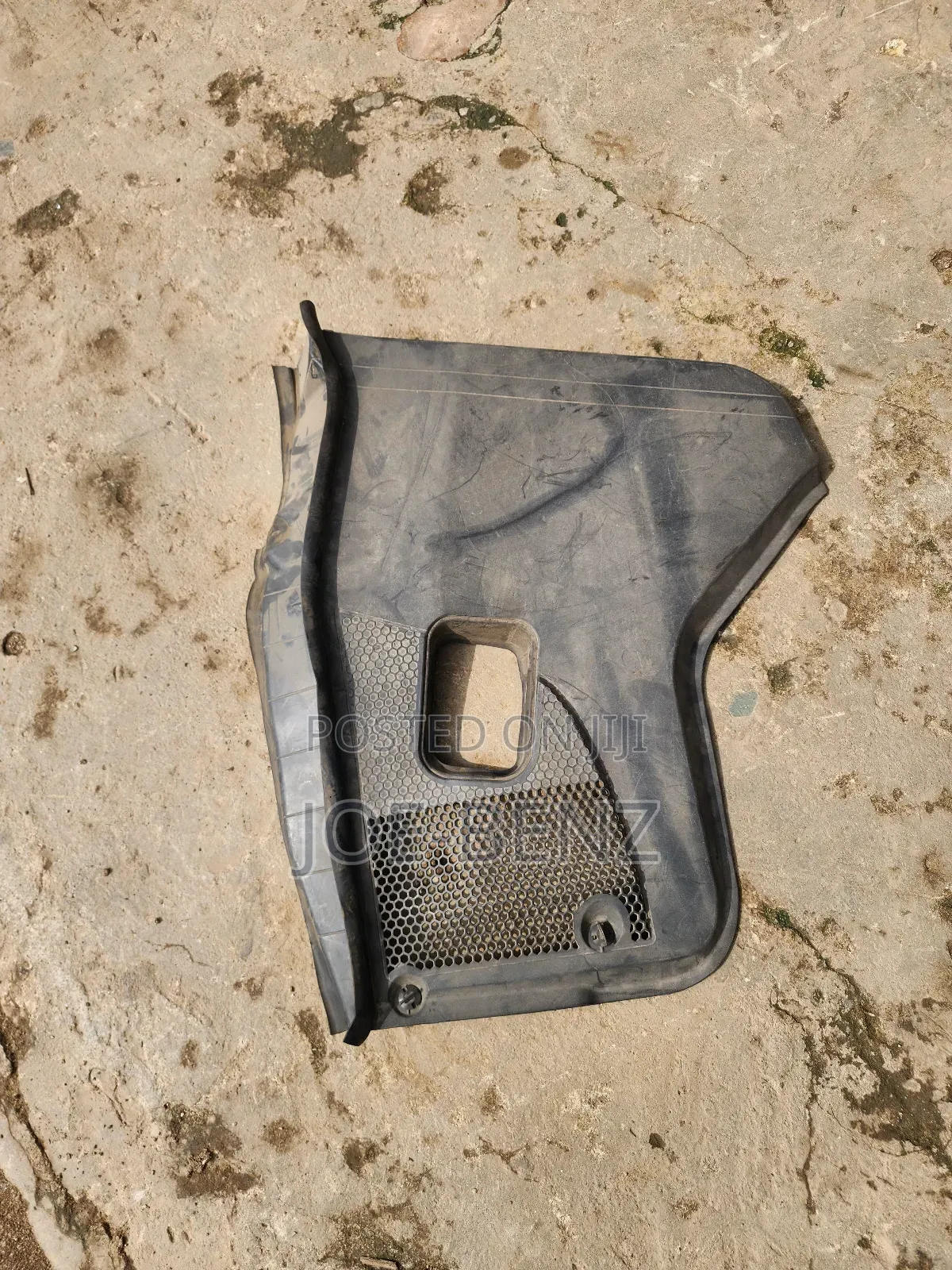 E350 2016 Passenger Side Battery Cover