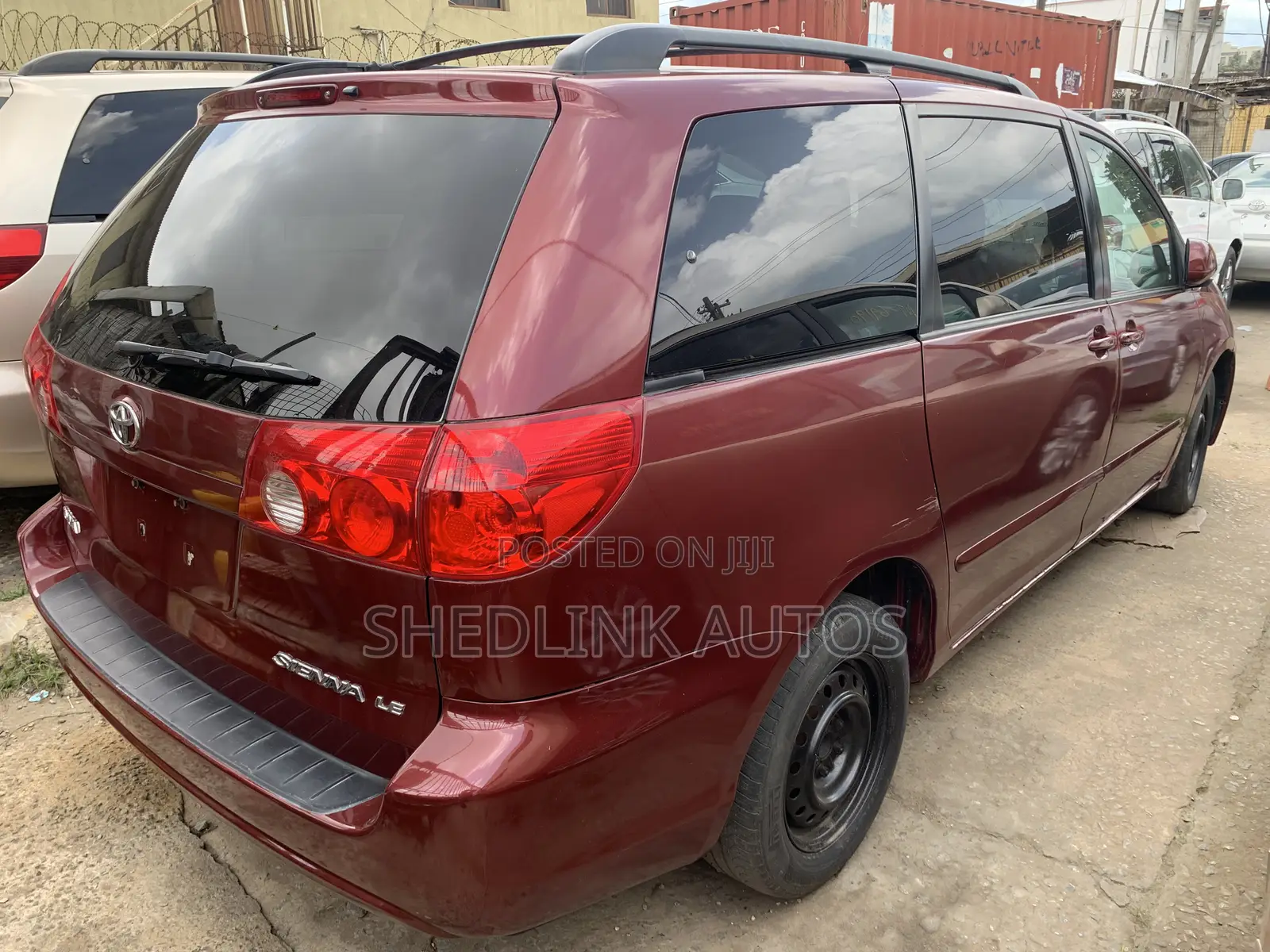 Toyota Sienna LE 2008 Red