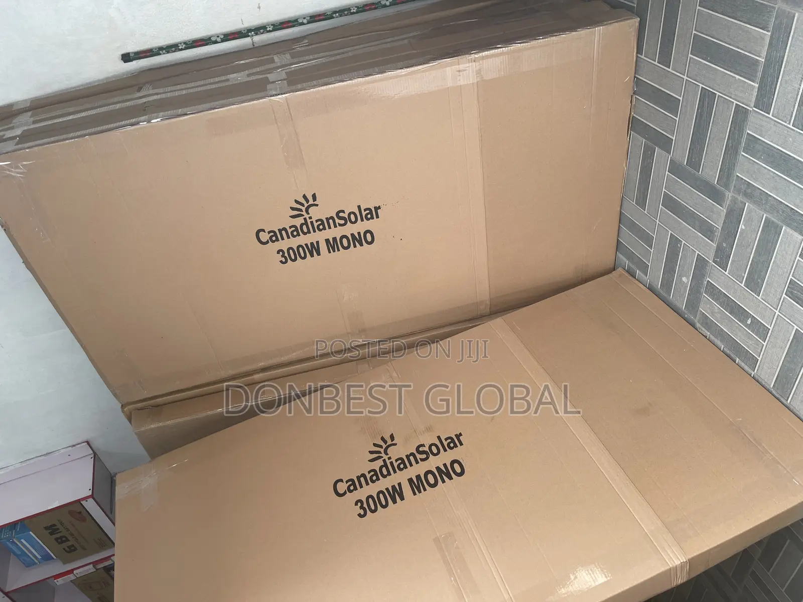 Original 300watts Solar Panels Mono Canada Available