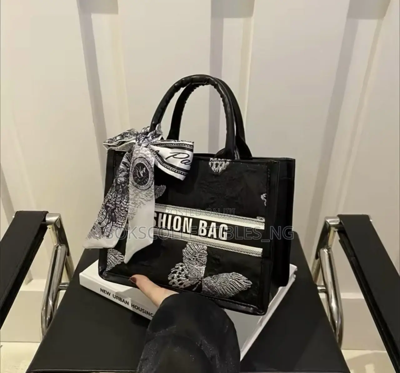 New Casual Foreign Versatile Silk Scarf Bow Portable Bag