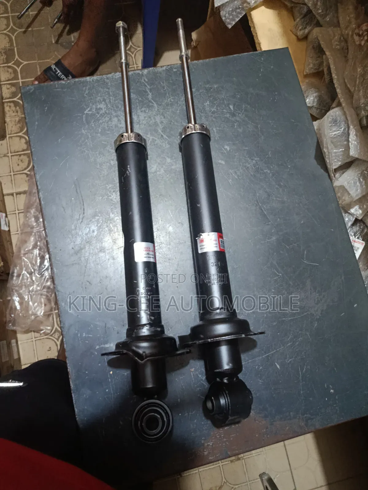 Back Shock Absorber Is250/Gs350