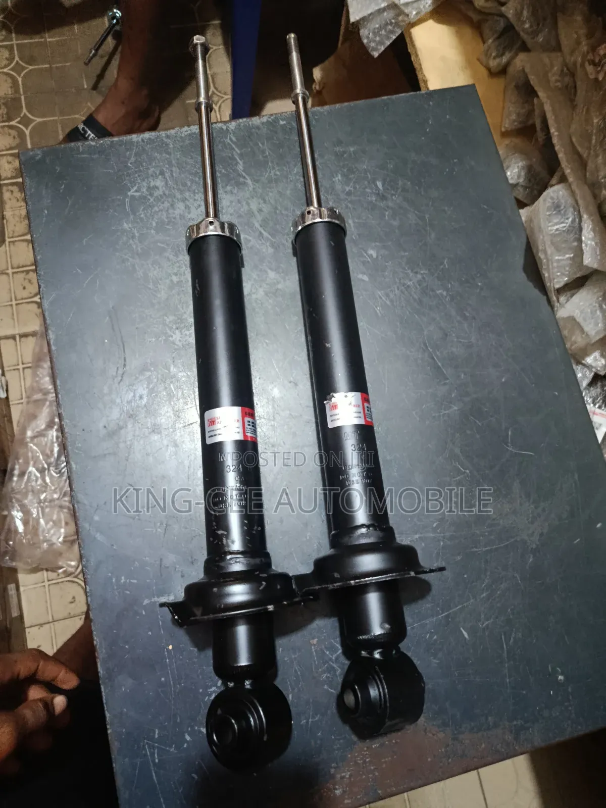 Back Shock Absorber Is250/Gs350