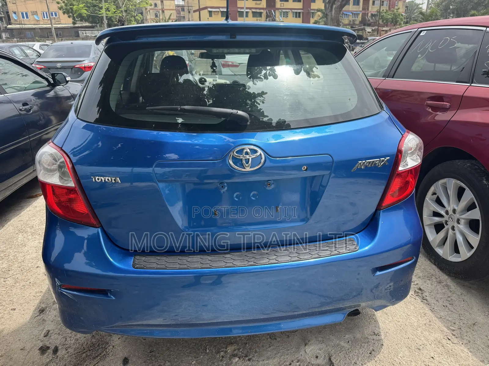 Toyota Matrix Hatchback FWD (1.8L 4cyl 5M) 2009 Blue