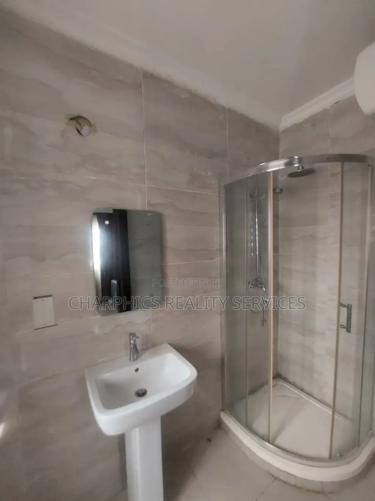 Furnished 3bdrm Apartment in Victoria Island for rent