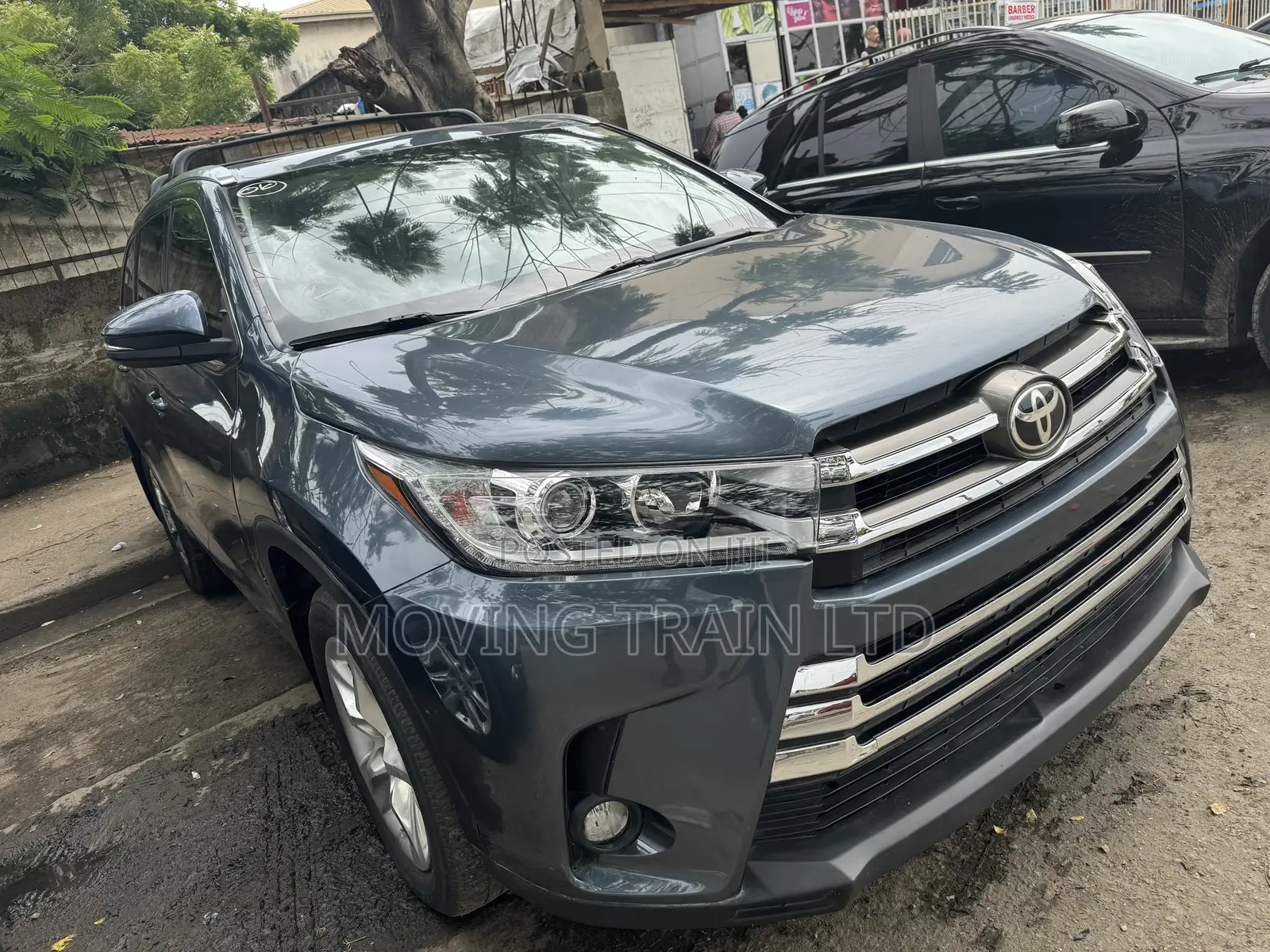 Toyota Highlander XLE 4x4 V6 (3.5L 6cyl 8A) 2018 Blue