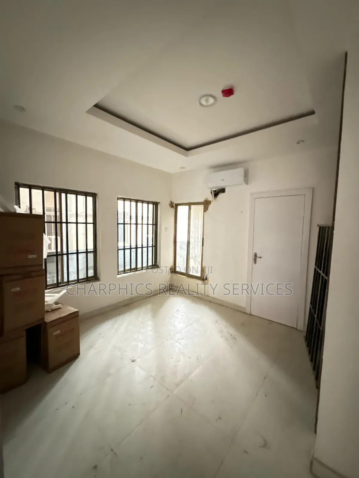 3bdrm Apartment in Victoria Island for rent