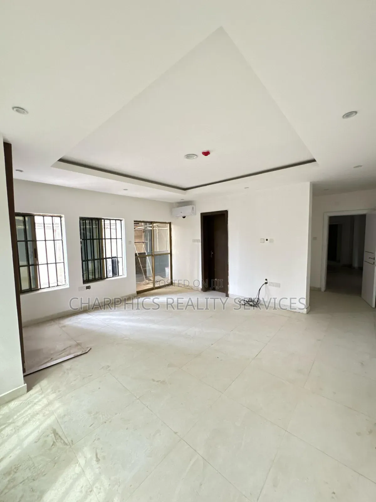 3bdrm Apartment in Victoria Island for rent