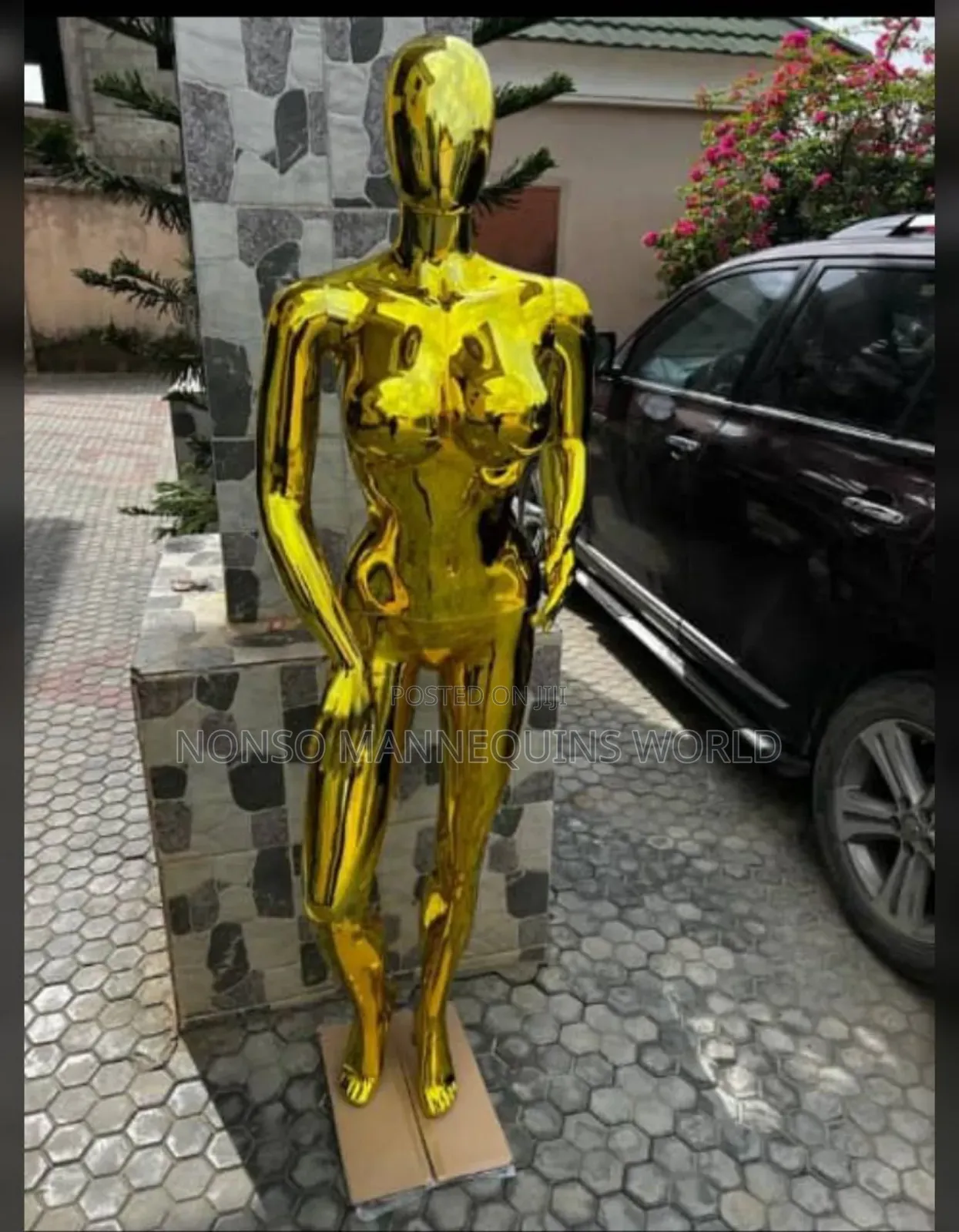 Size 12 Gold Chrome Female Mannequin