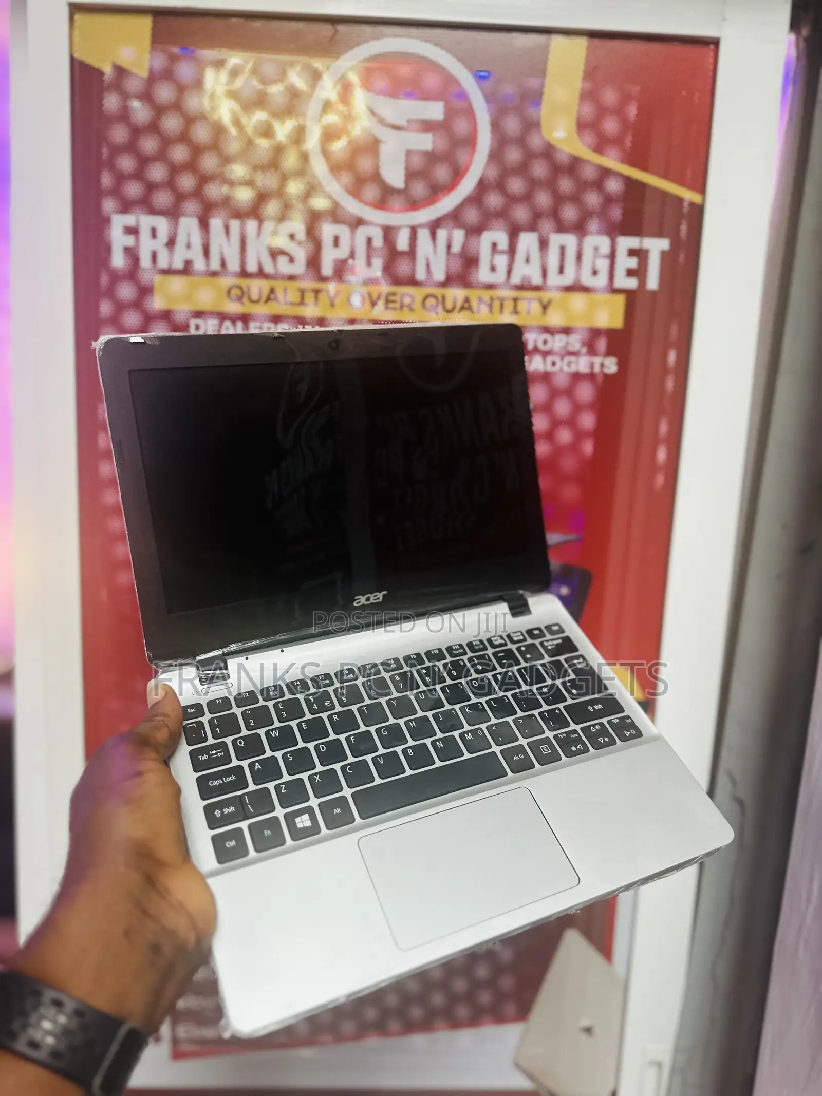 Laptop Acer Aspire 3 8GB Intel Pentium HDD 320GB