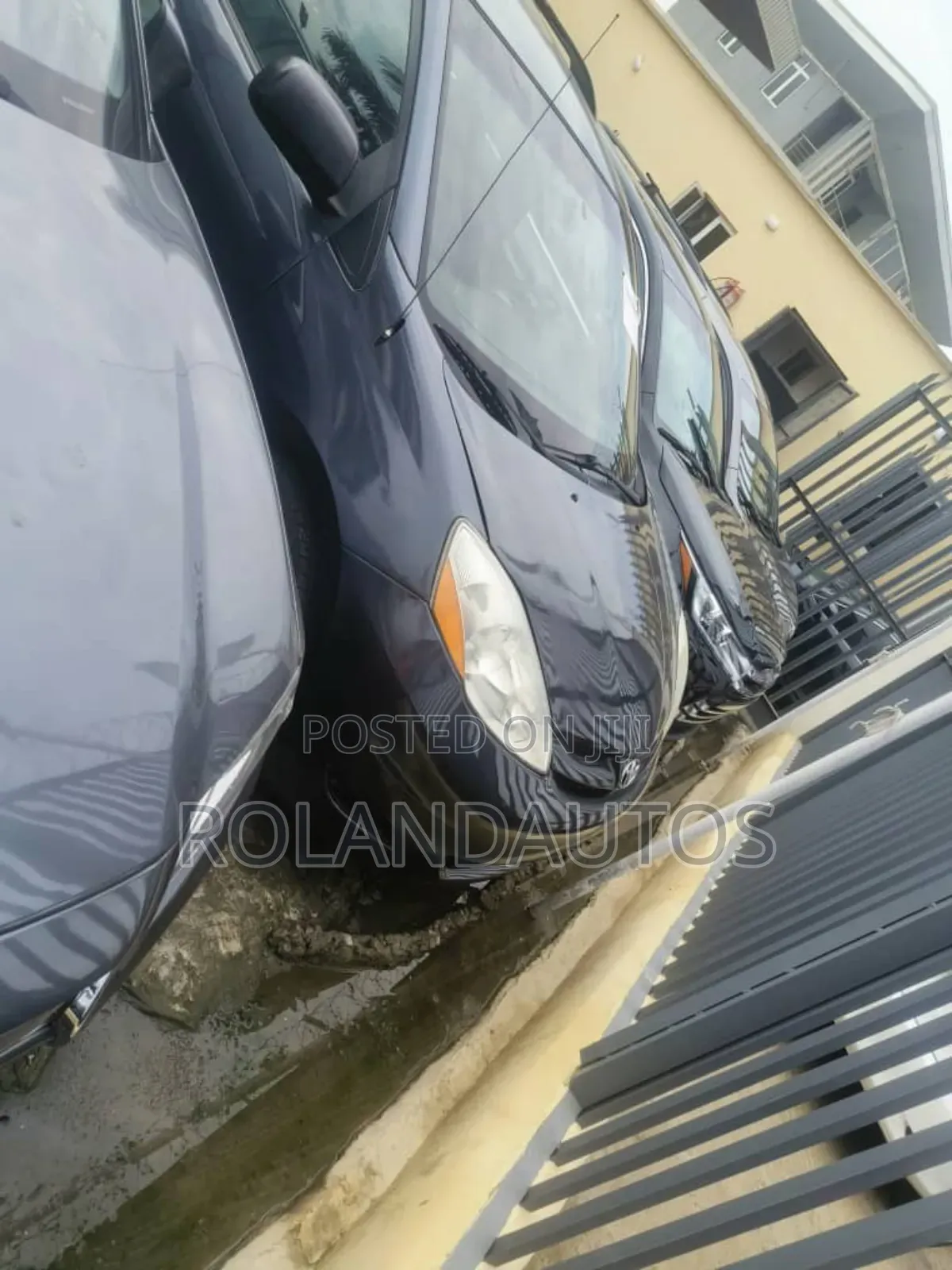 Toyota Sienna 2006 Blue