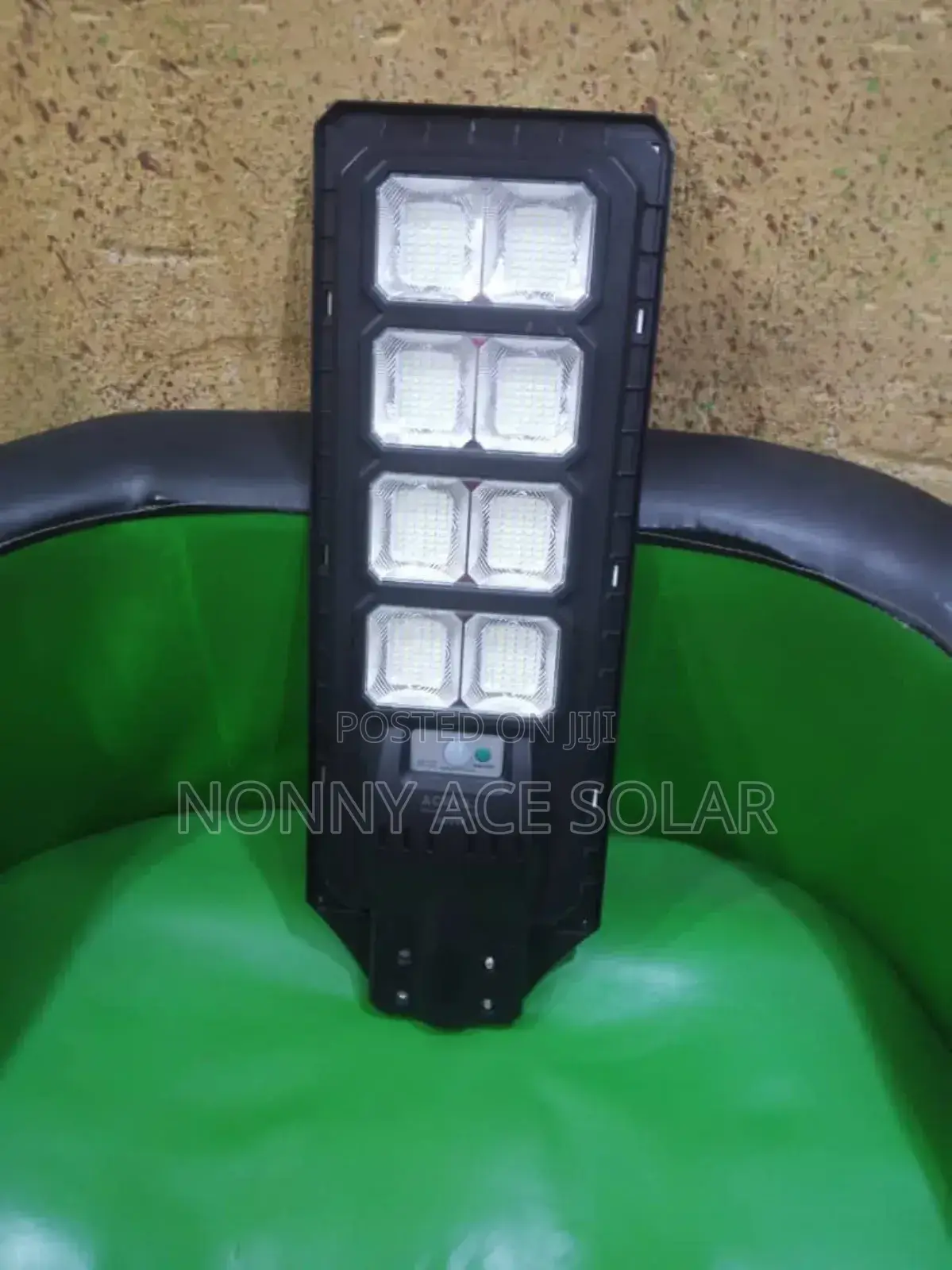 8 Eyes All in One Solar Street Light