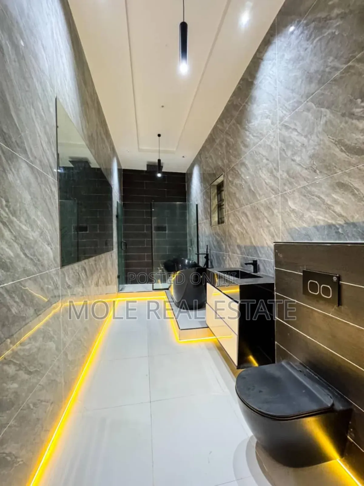 Furnished 5bdrm Duplex in Caption Cuort Leki, Lekki for sale