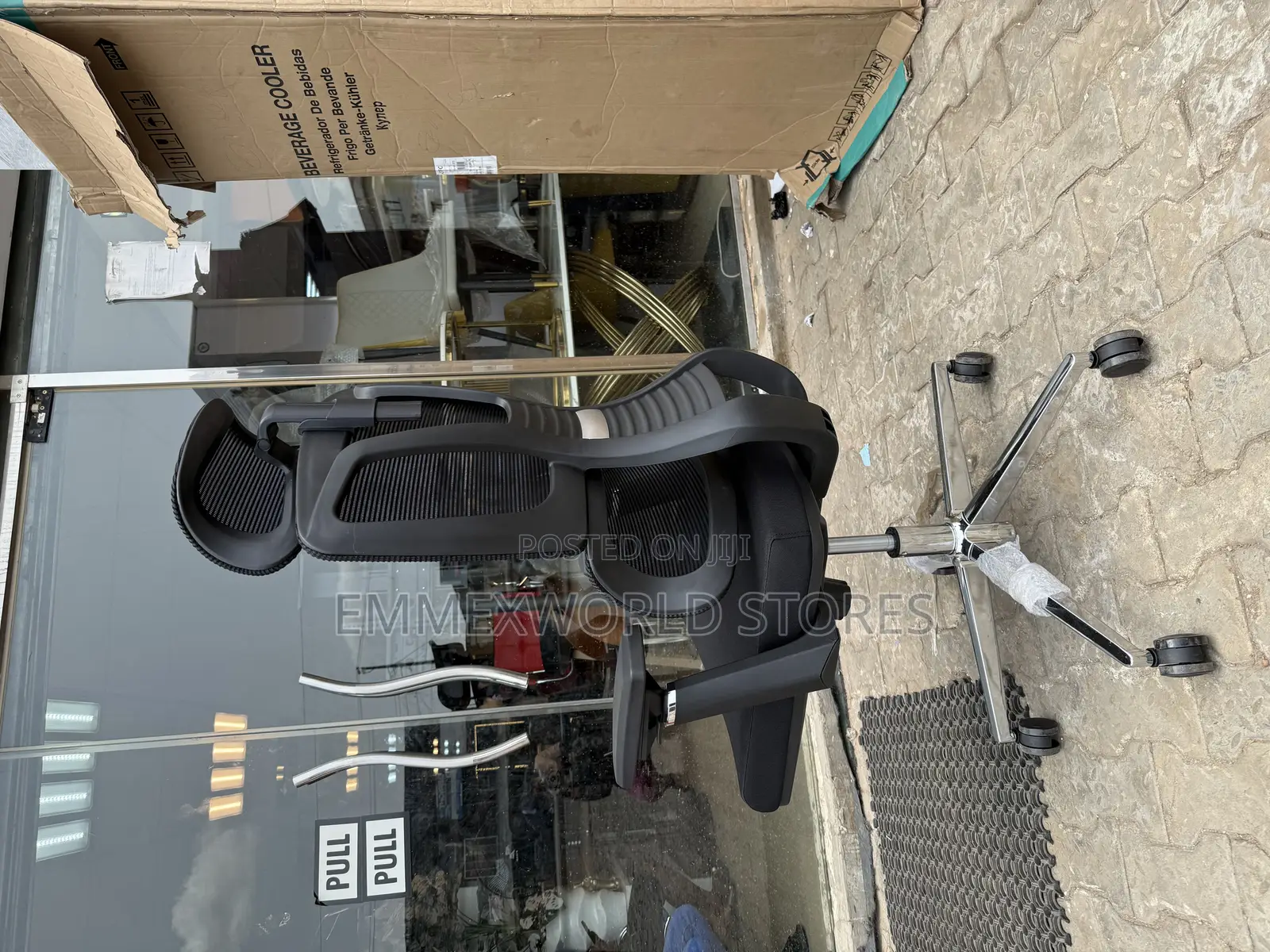 Ergonomic Mesh Swivel Chair 555a