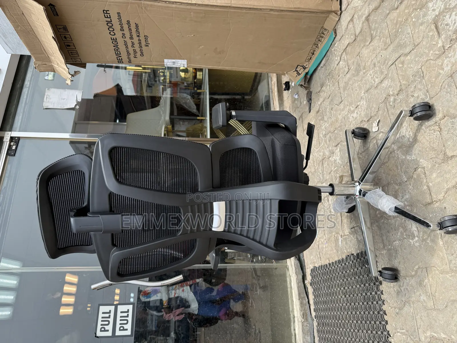 Ergonomic Mesh Swivel Chair 555a