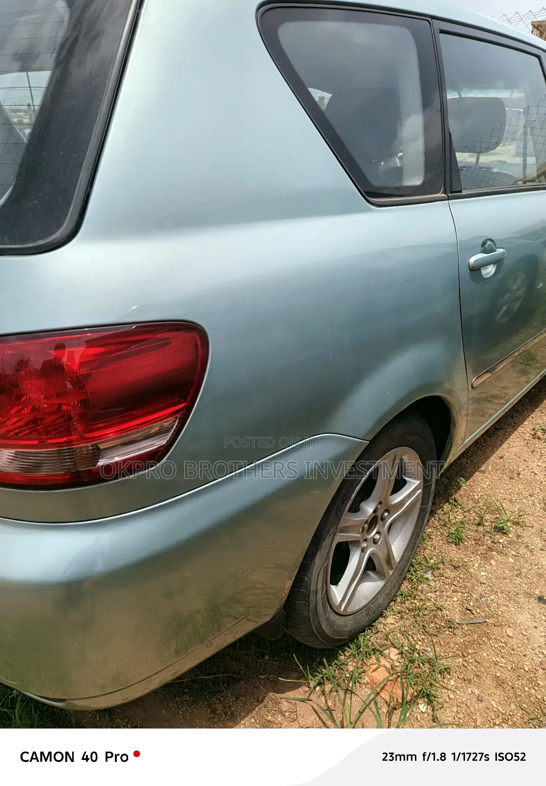Toyota Avensis Verso 2.0 2001 Green
