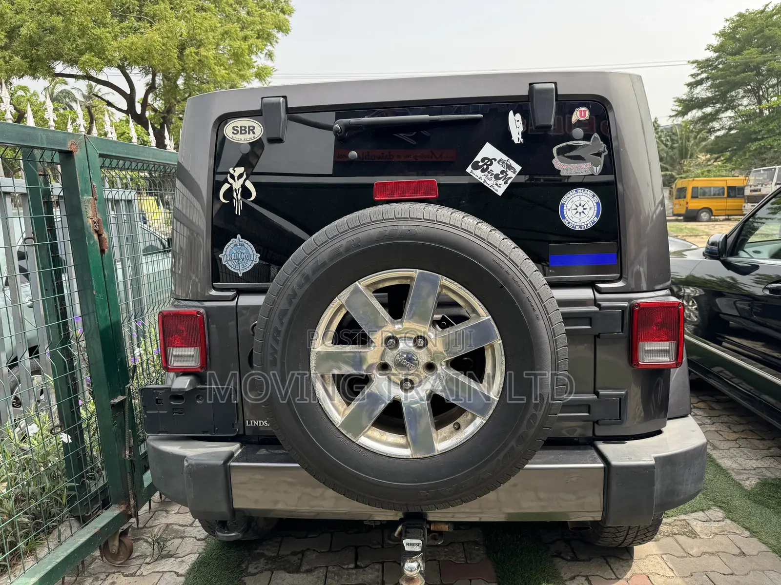 Jeep Wrangler Sahara 4x4 2017 Gray