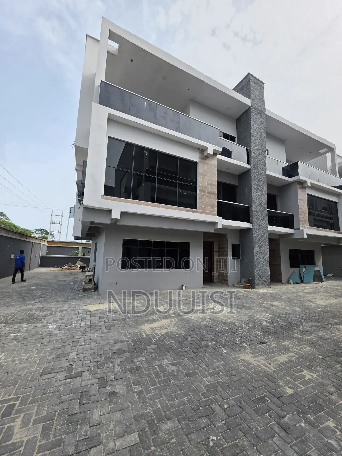 5bdrm Duplex in Ikate-Elegushi for sale