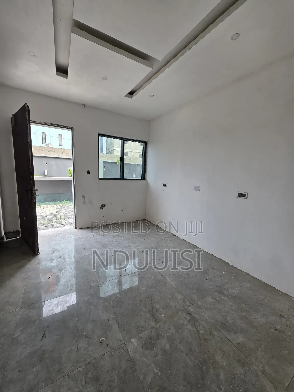 5bdrm Duplex in Ikate-Elegushi for sale