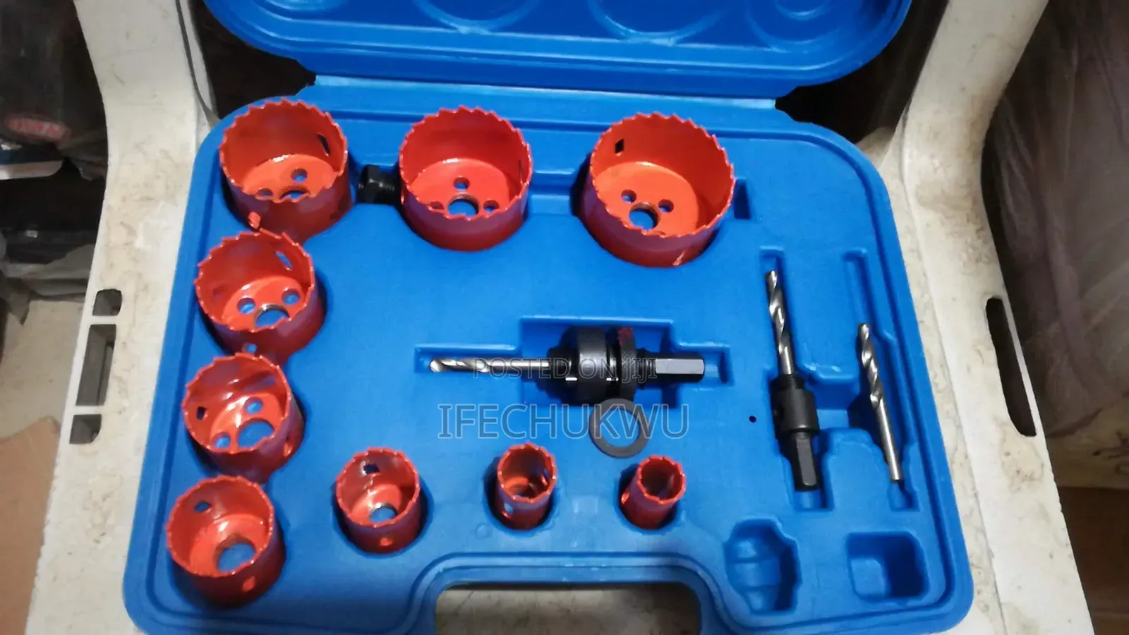 Boxof Holesaws