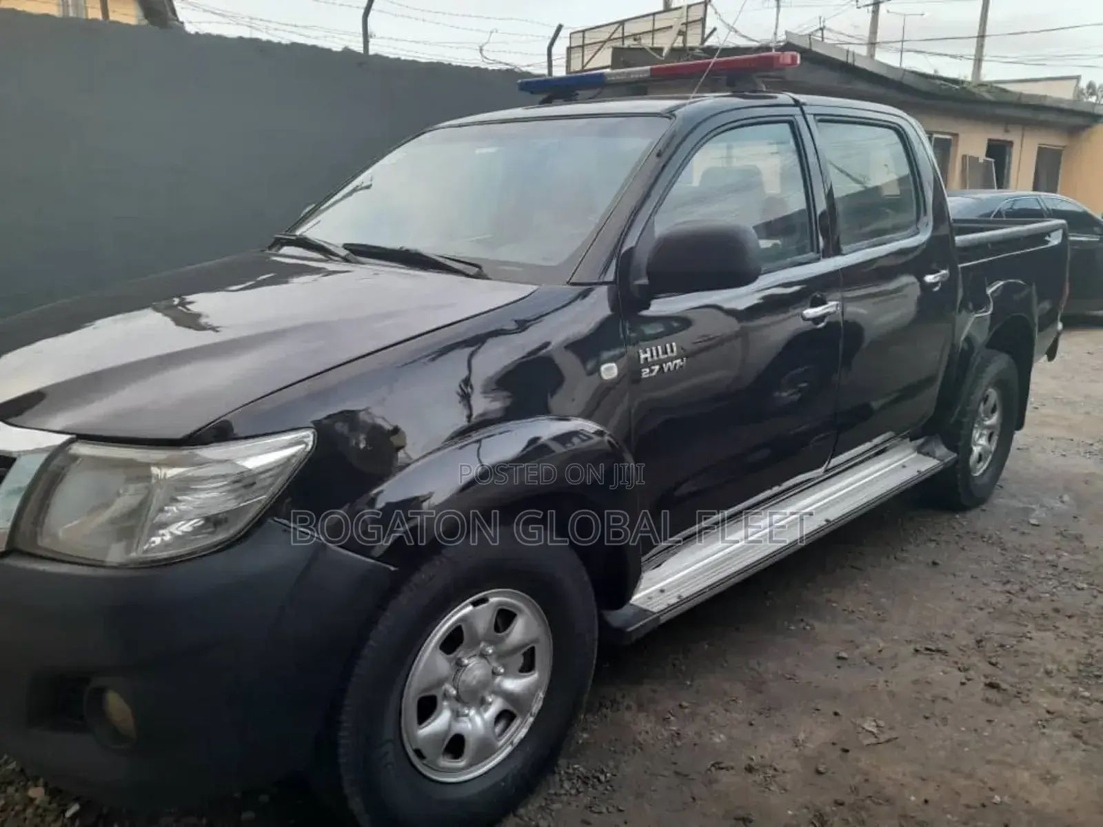 2014 Hilux for Rent