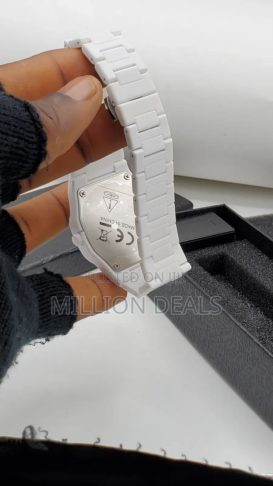 Silicon Classic White Men's Unique Wrist Watch