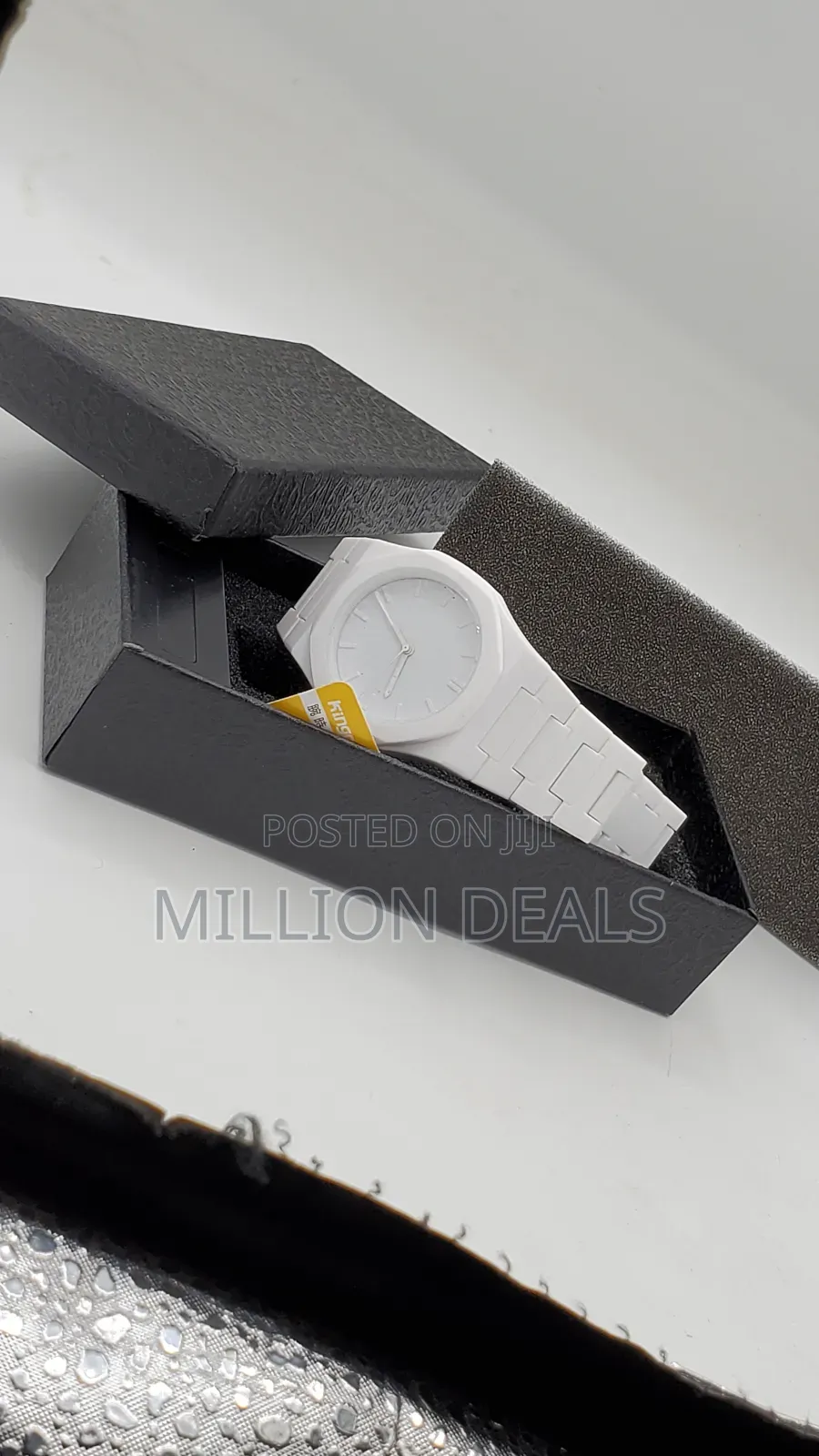 Silicon Classic White Men's Unique Wrist Watch